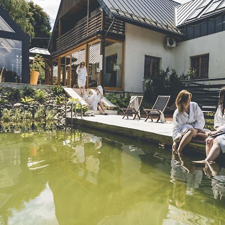 Hotel Lubinowe Wzgorze - Wioska Zdrowia à Nałęczów Extérieur photo