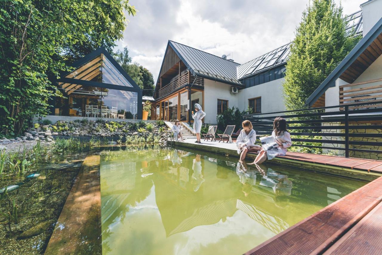Hotel Lubinowe Wzgorze - Wioska Zdrowia à Nałęczów Extérieur photo