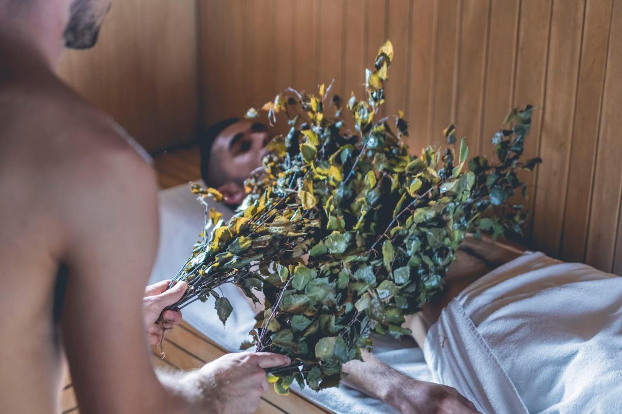 Hotel Lubinowe Wzgorze - Wioska Zdrowia à Nałęczów Extérieur photo