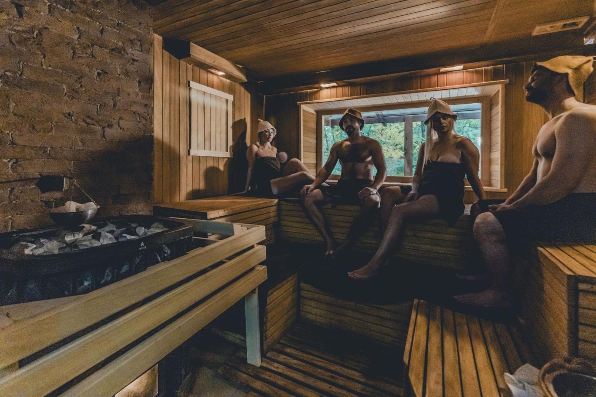 Hotel Lubinowe Wzgorze - Wioska Zdrowia à Nałęczów Extérieur photo